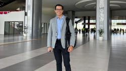 Untuk konten dan Adrican, Adrian Mulan menggunakan penggunaan transportasi umum:...