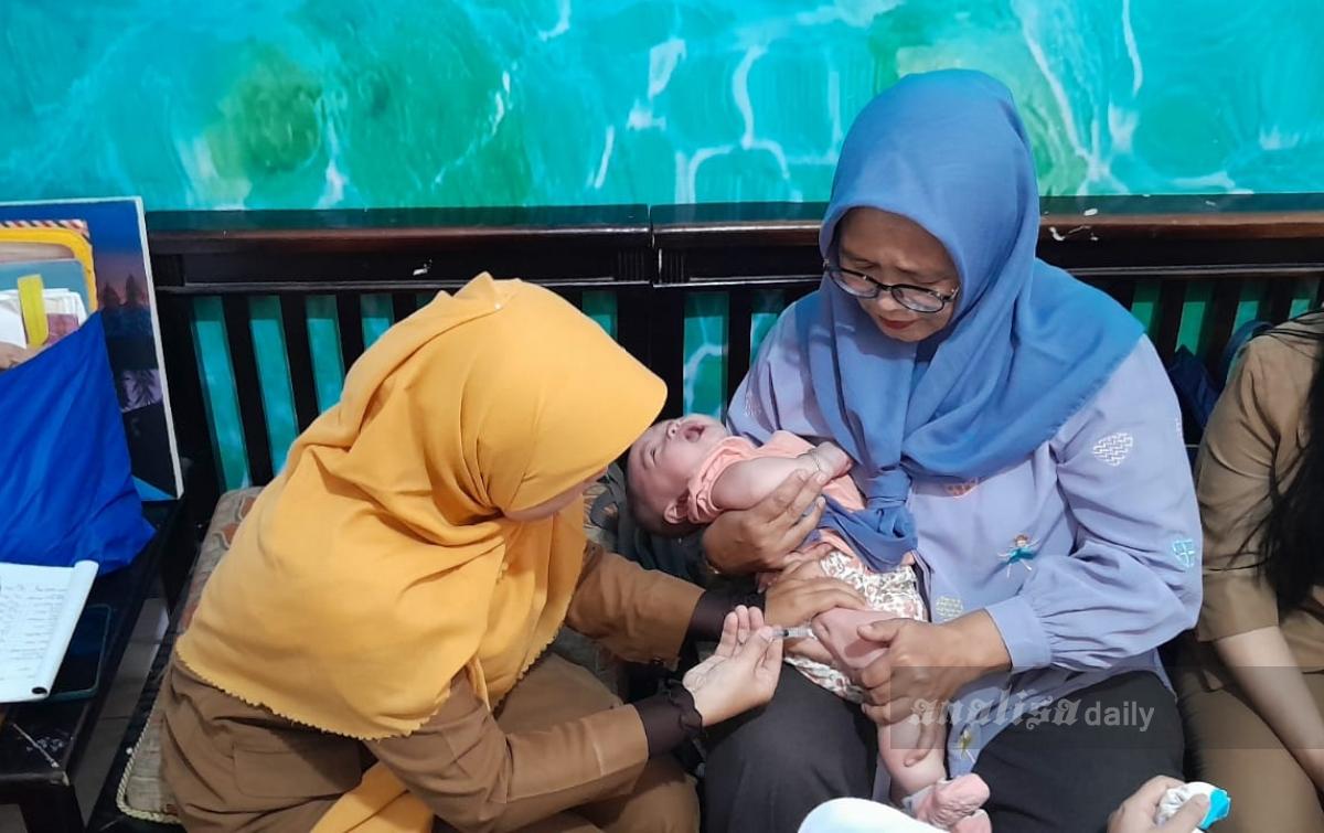 Early protection against viral and bacterial attacks, Nikken: Immunization is a child's right and a ...