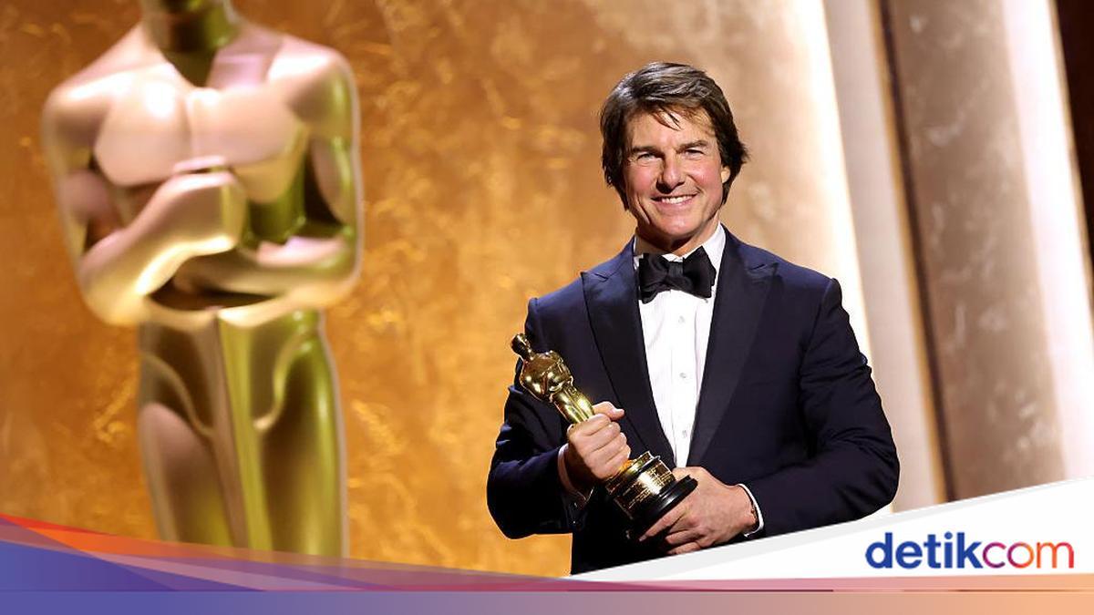 Tom Cruise Oscar Kapoor: Selamat teman baikku