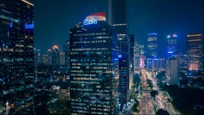 FC Barcelona mengumumkan kerja sama dengan BRI sebagai mitra perbankan di Indonesia hingga tahun 202...