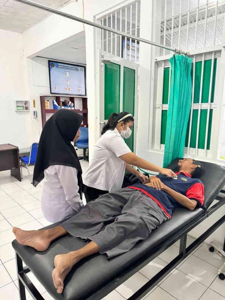 Musim hujan sensitif terhadap penyakit, penguraian mampu akan bergerak cepat untuk membuat cek yang sehat